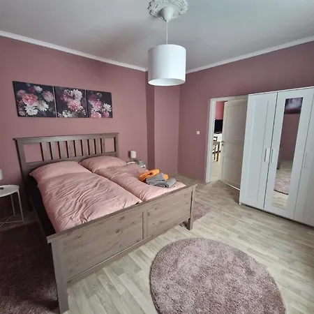 Neu! Holta Di Polta Appartamento Burg Stargard