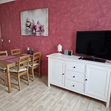 Neu! Holta Di Polta Appartamento *